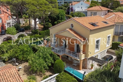 Maison &agrave; vendre &agrave; NICE  - 7 pi&egrave;ces - 215 m&sup2; 