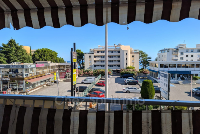Appartement &agrave; vendre &agrave; ST-LAURENT-DU-VAR Carnot - 2 pi&egrave;ces - 54 m&sup2; 