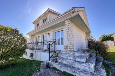 Maison &agrave; vendre &agrave; LIGUGE  - 6 pi&egrave;ces - 120 m&sup2; 