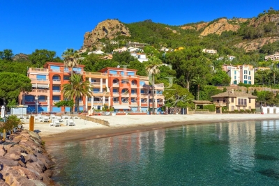 Appartement &agrave; vendre &agrave; THÉOULE-SUR-MER  - 2 pi&egrave;ces - 35 m&sup2; 