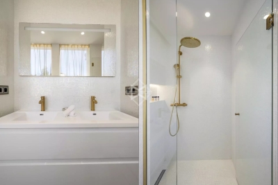 Villa à Saint-Tropez &agrave; louer à partir de 40 000 € / semaine, Photo 13