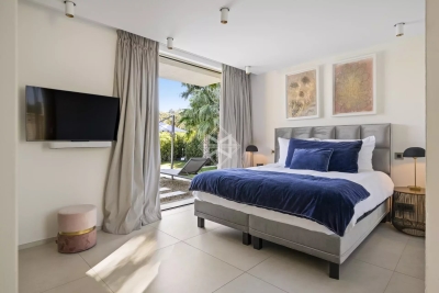Villa à Saint-Tropez &agrave; louer à partir de 40 000 € / semaine, Photo 10