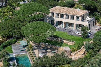 Villa à La Croix-Valmer &agrave; louer à partir de 15 000 € / semaine, Photo 1