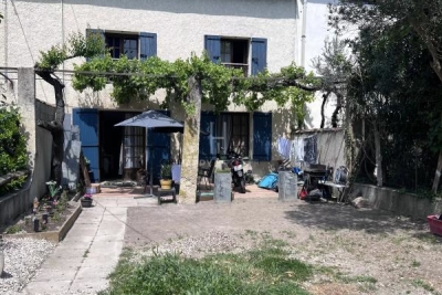Maison &agrave; vendre &agrave; ST-RÉMY-DE-PROVENCE  - 3 pi&egrave;ces - 115 m&sup2; 