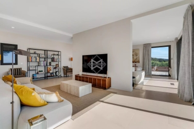 Villa à La Croix-Valmer &agrave; louer à partir de 15 000 € / semaine, Photo 12
