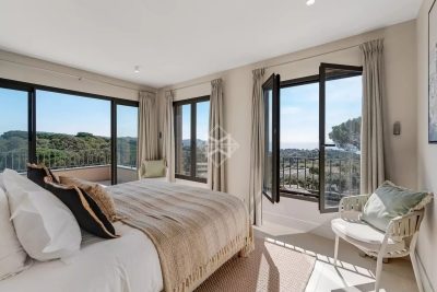Villa à La Croix-Valmer &agrave; louer à partir de 15 000 € / semaine, Photo 16