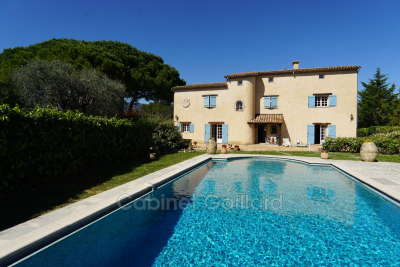 Maison &agrave; vendre &agrave; PEYMEINADE  - 9 pi&egrave;ces - 295 m&sup2; 