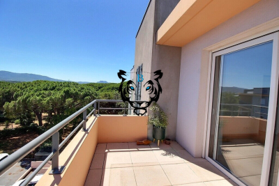 Appartement &agrave; vendre &agrave; FRÉJUS  - 3 pi&egrave;ces - 58 m&sup2; 