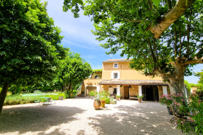 Maison &agrave; vendre &agrave; LE THOR  - 5 pi&egrave;ces - 200 m&sup2; 