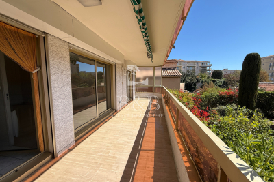 Appartement &agrave; vendre &agrave; ST-RAPHAËL  - 4 pi&egrave;ces - 93 m&sup2; 