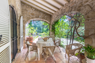 Maison &agrave; vendre &agrave; MONTPELLIER  - 7 pi&egrave;ces - 237 m&sup2; 
