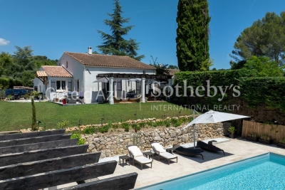 Maison &agrave; vendre &agrave; GRASSE  - 5 pi&egrave;ces - 128 m&sup2; 