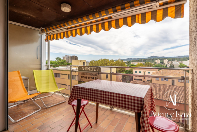 Appartement &agrave; vendre &agrave; Le Lavandou  - Studio 28 m&sup2; 