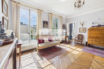 Appartement &agrave; vendre &agrave; VERSAILLES  - 4 pi&egrave;ces - 100 m&sup2; 