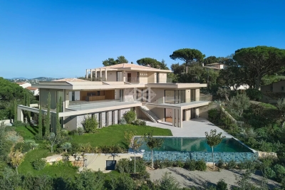 Maison &agrave; vendre &agrave; STE-MAXIME  - 7 pi&egrave;ces - 513 m&sup2; 