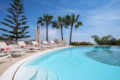 Villa à Roquebrune-Cap-Martin &agrave; louer à partir de 29 000 € / semaine, Photo 14