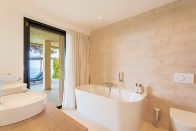 Villa in Roquebrune-Cap-Martin for rental from 53 000 € / week, Photo 15