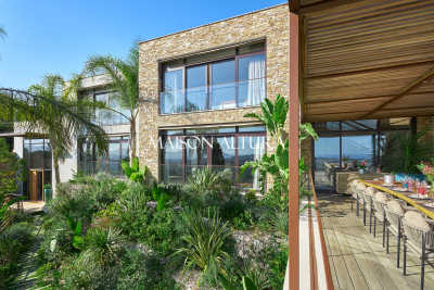 Villa in Mougins for rental from 19 000 € / week, Photo 2