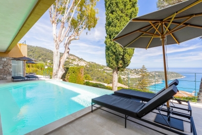 Villa in Roquebrune-Cap-Martin for rental from 53 000 € / week, Photo 3