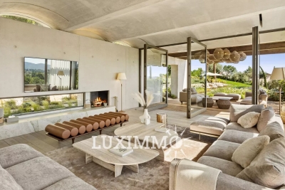 Villa à Mougins &agrave; louer à partir de 14 000 € / semaine, Photo 4