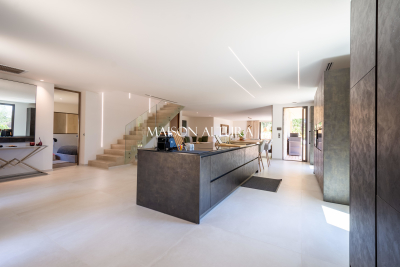 Villa à Opio &agrave; louer à partir de 8 500 € / semaine, Photo 4