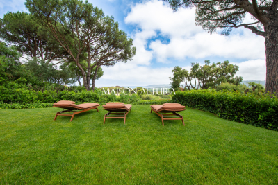 Villa in Saint-Tropez for rental from 12 500 € / week, Photo 3