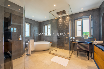 Villa in Gassin for rental from 38 000 € / week, Photo 5