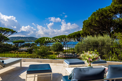Villa in Saint-Tropez for rental from 140 000 € / week, Photo 7