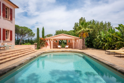 Villa à Saint-Tropez &agrave; louer à partir de 25 000 € / semaine, Photo 7