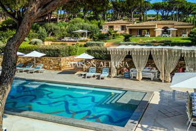 Villa in Saint-Tropez for rental from 140 000 € / week, Photo 3