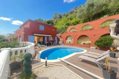 Maison &agrave; vendre &agrave; LA TURBIE  - 6 pi&egrave;ces - 205 m&sup2; 