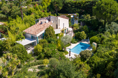 Maison &agrave; vendre &agrave; ST-PAUL-DE-VENCE  - 6 pi&egrave;ces - 438 m&sup2; 