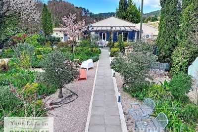 Maison &agrave; vendre &agrave; COTIGNAC  - 4 pi&egrave;ces - 109 m&sup2; 