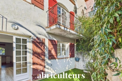 House for sale in VILLENEUVE-LOUBET Saint-Jean - 4 rooms - 89 m&sup2; 