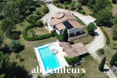 Maison &agrave; vendre &agrave; LAMBESC Verdun - 8 pi&egrave;ces - 308 m&sup2; 