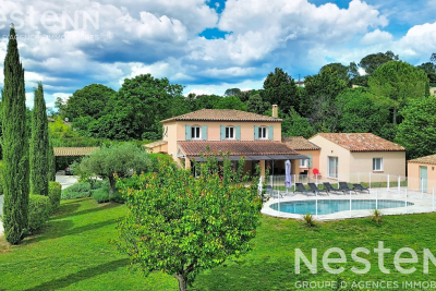 Maison &agrave; vendre &agrave; CARCÈS  - 8 pi&egrave;ces - 202 m&sup2; 