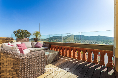 Appartement &agrave; vendre &agrave; HYÈRES  - 5 pi&egrave;ces - 129 m&sup2; 