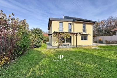 Maison &agrave; vendre &agrave; ANNECY-LE-VIEUX  - 6 pi&egrave;ces - 164 m&sup2; 