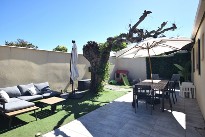 Maison &agrave; vendre &agrave; CABANNES  - 4 pi&egrave;ces - 95 m&sup2; 
