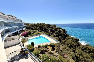Appartement &agrave; vendre &agrave; ROQUEBRUNE-CAP-MARTIN  - 5 pi&egrave;ces - 267 m&sup2; 