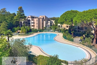Appartement &agrave; vendre &agrave; MOUGINS  - 3 pi&egrave;ces - 70 m&sup2; 