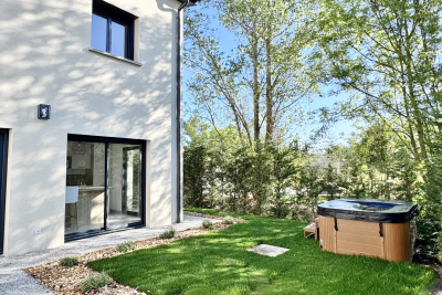 Maison &agrave; vendre &agrave; BRINDAS  - 5 pi&egrave;ces - 110 m&sup2; 