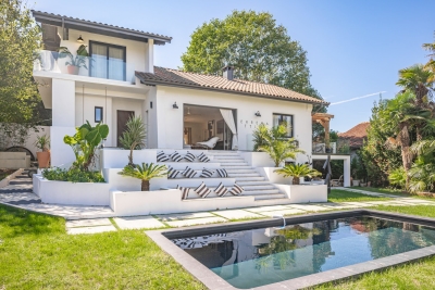Maison &agrave; vendre &agrave; ANGLET  - 6 pi&egrave;ces - 164 m&sup2; 