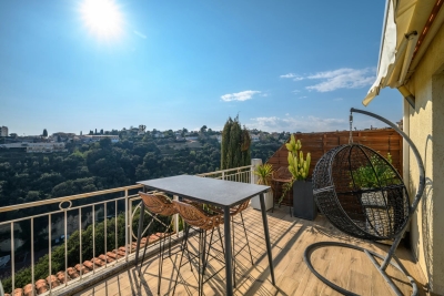 Appartement &agrave; vendre &agrave; NICE  - 5 pi&egrave;ces - 100 m&sup2; 