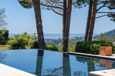 Maison &agrave; vendre &agrave; MENTON  - 11 pi&egrave;ces - 366 m&sup2; 