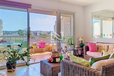 Appartement &agrave; vendre &agrave; LE CANNET  - 3 pi&egrave;ces - 55 m&sup2; 