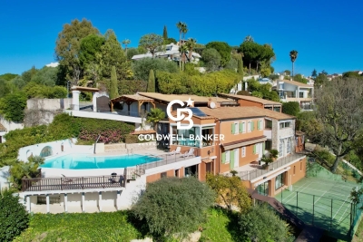 Maison &agrave; vendre &agrave; NICE Republique - 14 pi&egrave;ces - 545 m&sup2; 