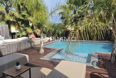 Maison &agrave; vendre &agrave; LE BEAUSSET  - 6 pi&egrave;ces - 200 m&sup2; 