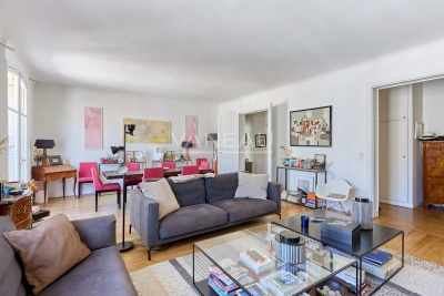 Appartement &agrave; vendre &agrave; NEUILLY SUR SEINE  - 5 pi&egrave;ces - 135 m&sup2; 