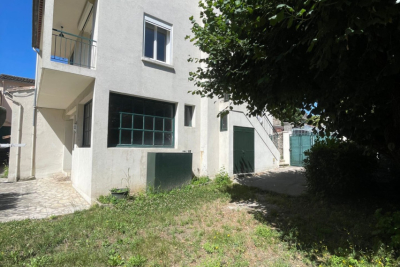 Maison &agrave; vendre &agrave; ST-JEAN-DU-GARD  - 10 pi&egrave;ces - 196 m&sup2; 